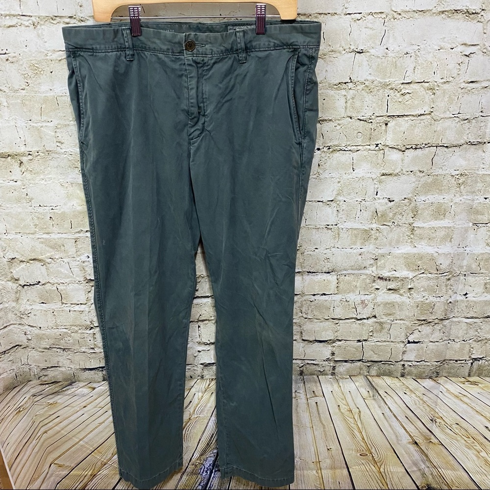 Fossil Green Fletcher Modern Fit Chino Pants